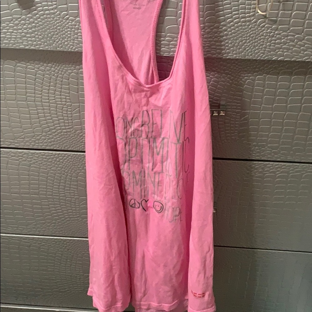 Peace Love World XL tank New No tags